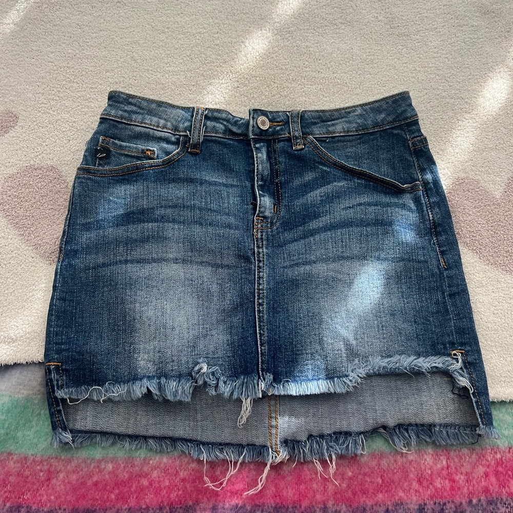 Comfy and casual jeans skirt! In perfect condition!